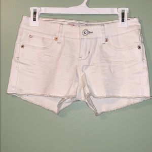 Levi Strauss White Shorty Short. New